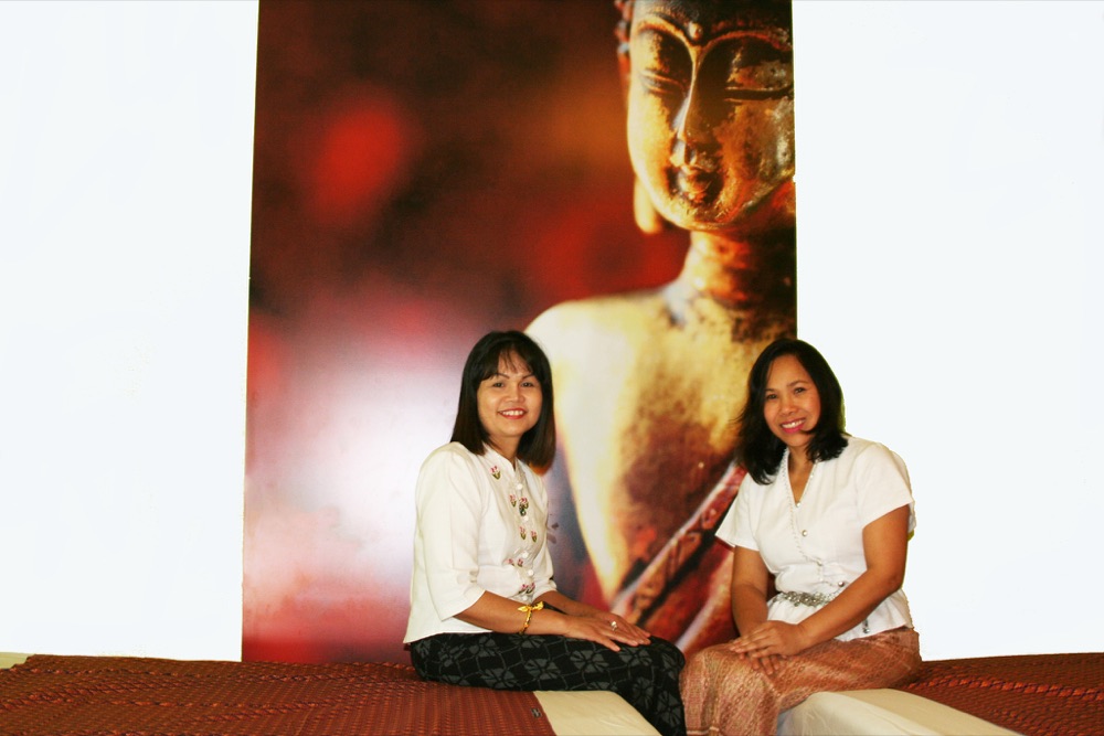 Nee und Nong im Wandee Thai-Massage-Studio